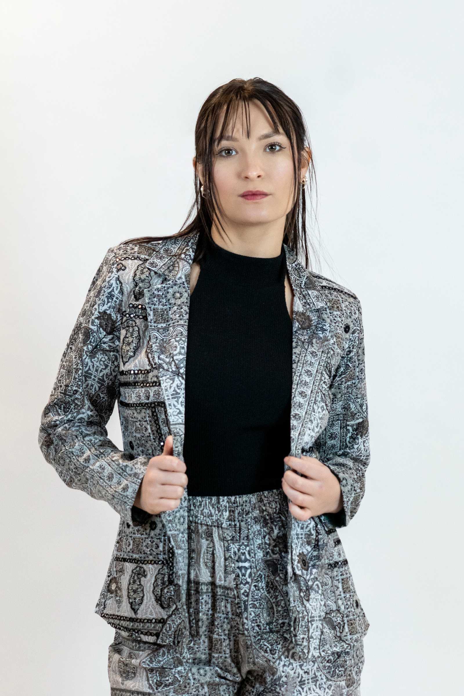 Monochrome Mirror Work Blazer – Paisley Print Jacket